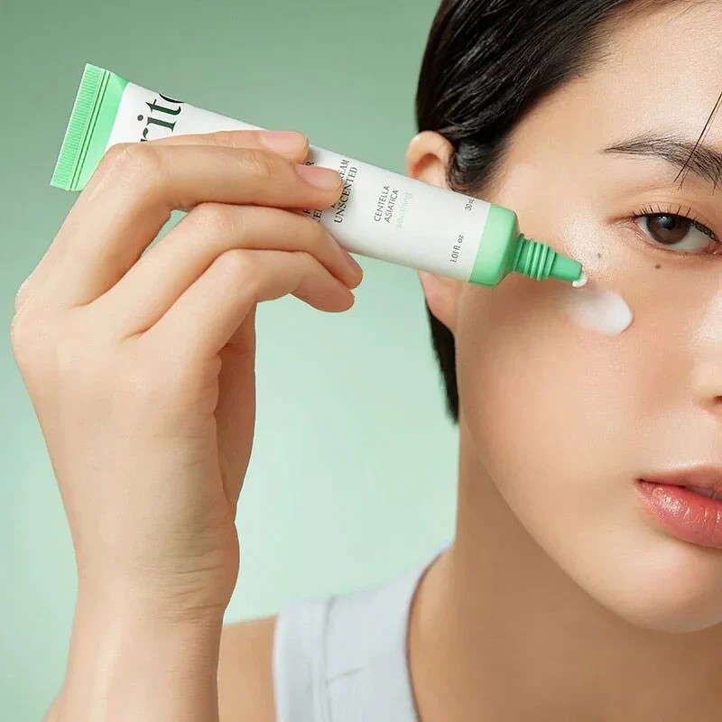 Purito-Seoul-Wonder-Releaf-Centella-Eye-Cream-Unscented-Kbeauty-World ๐ฃ๐๐ฟ๐ถ๐๐ผ ๐ฆ๐ฒ๐ผ๐๐น ๐ช๐ผ๐ป๐ฑ๐ฒ๐ฟ ๐ฅ๐ฒ๐น๐ฒ๐ฎ๐ณ ๐๐ฒ๐ป๐๐ฒ๐น๐น๐ฎ ๐ฆ๐ฒ๐ฟ๐๐บ ๐จ๐ป๐๐ฐ๐ฒ๐ป๐๐ฒ๐ฑ ๐ญ๐ฑ๐บ๐น - Image 2